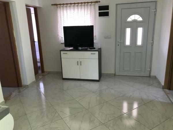 Apartmani Darija Vir Εξωτερικό φωτογραφία