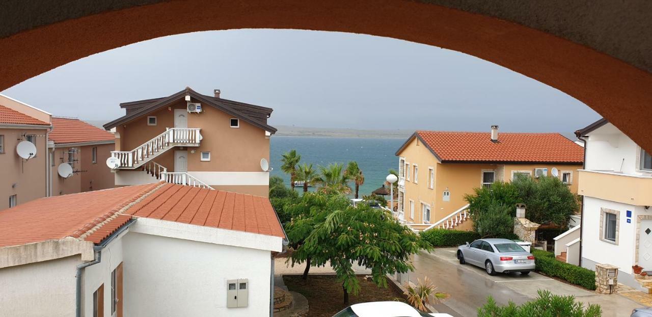 Apartmani Darija Vir Εξωτερικό φωτογραφία