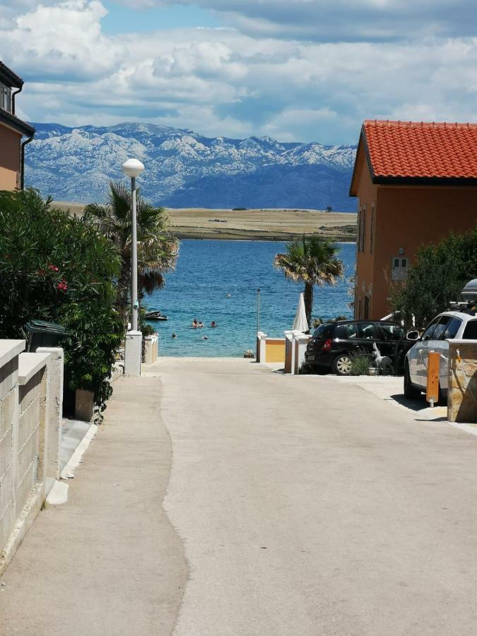 Apartmani Darija Vir Εξωτερικό φωτογραφία